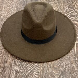 Lulu's Dark Brown Fedora with Black Band